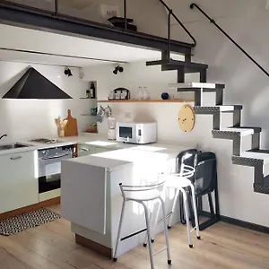  Appartamento Loft In The Center For 3 People